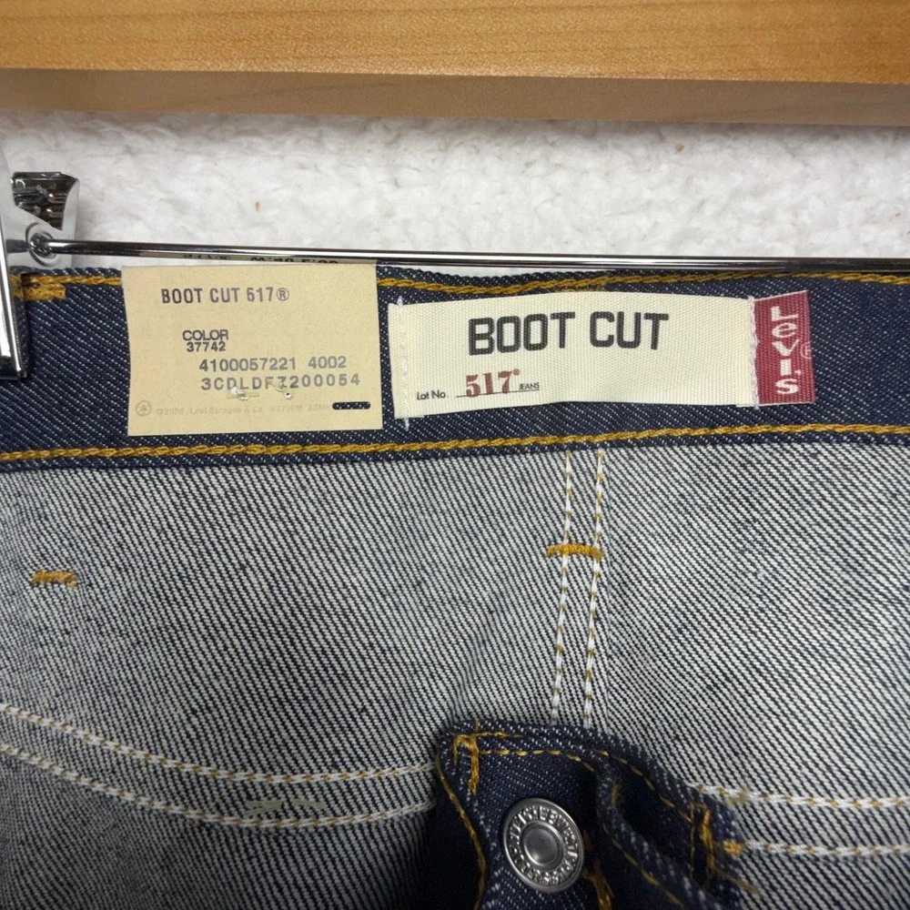 Levis levis 517